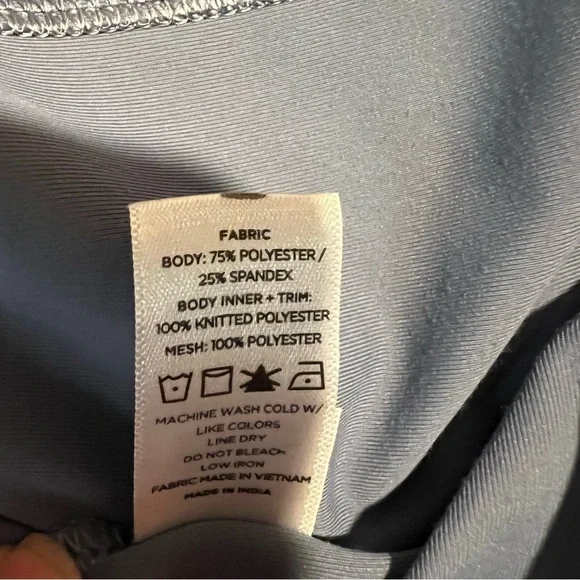 Men's Lalabu Carrier Shirt - Picture 7 of 7